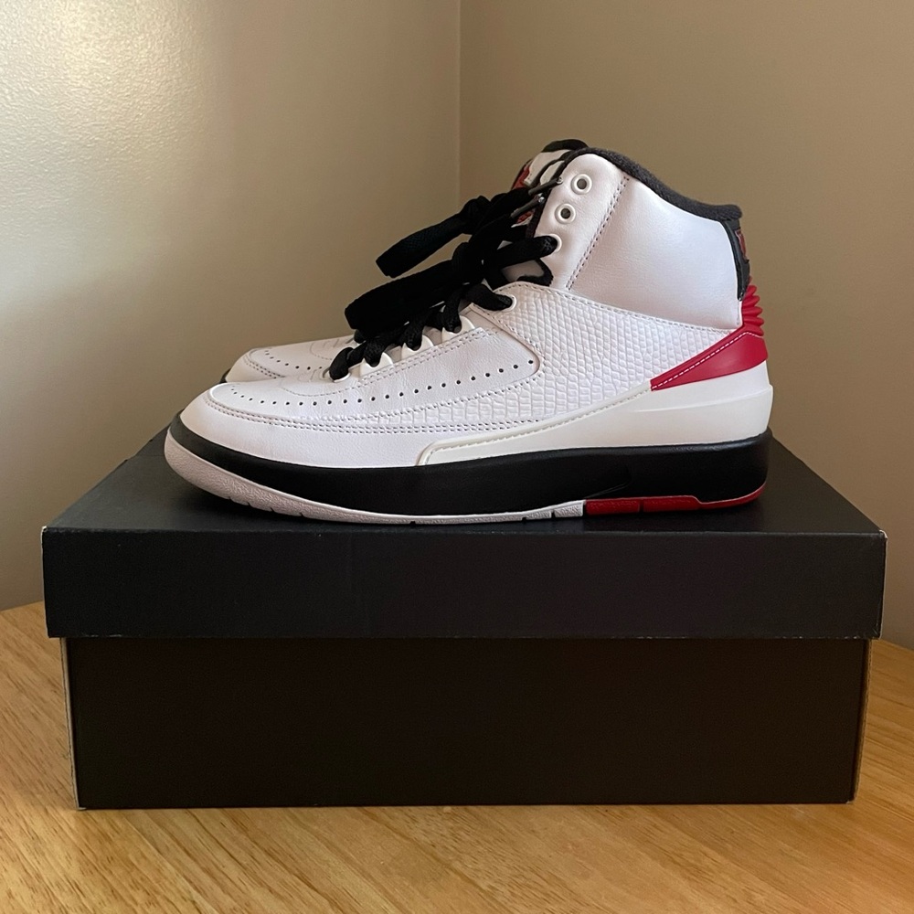 Air Jordan 2 Retro Kids Sneakers
